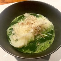 鳥さと 別邸 - モロヘイヤ素麺
