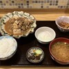 旬工房 なる家 - 肉どうふ定食