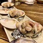 すし酒場 魚あるき - 「地蛤の浜焼3個（税込￥1,650）」