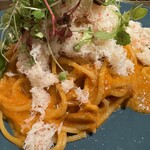 ル プティ レストラン キヨ - ズワイガニのトマトクリームパスタ 拡大