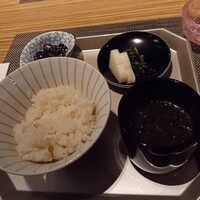 有馬 華暦 エクシブ有馬離宮 - 兵庫県産三田米使用　塩麹で炊いた新生姜御飯　赤出し汁　香の物