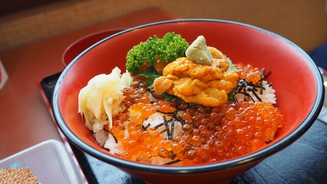 海鮮どんや とびしま 鶴岡店 - 羽前大山（海鮮）の写真