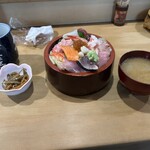 弁天鮨 - 生ちらし(中盛)  1500円