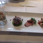 カンブーザ - ３０００円コースの前菜。