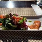 アダージオ - 有機野菜サラダと前菜一品