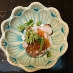 すずのあん - 突出し　生タコとイクラ