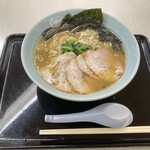 らあめん花月嵐 - 料理写真:◼️ 横浜家系ラーメン藤崎家チャーシューメン  1120円