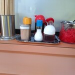 大久ラーメン - 卓上調味料