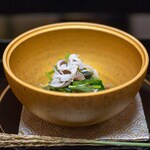 よし町 - 2024.9 お浸し（白魚、ミズ、木くらげ、モロヘイヤ）