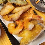 三吉橋フライ屋 - 天婦羅盛合せ