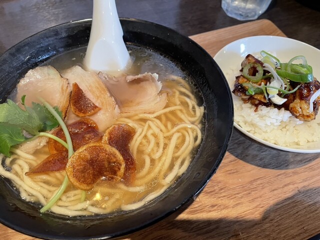 Jikasei Gyoza Tonkotsu Tanmen Rokka