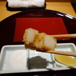 天冨良 麻布よこ田 銀座別邸 - 蓮根、分厚いが噛み締めて 味がしっかり