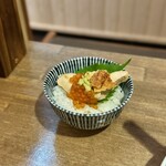 酒肴場 屯 - 【限定】銀聖鮭親子丼¥500