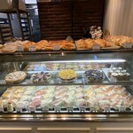 ブランジュリー パリの空の下 - 