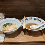 NIBOSHI MANIA - スモークサーモンクリームチーズの和え玉着丼