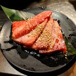 吃喝到飽 燒肉餐廳 Chikaraya 仙台站前店 - 仙台牛三角バラ