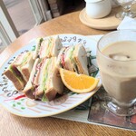 Cafe Haruki - 