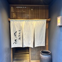 月居 赤坂 - 入り口