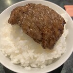 但馬牛焼肉 べこ - 