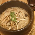 旬菜 幸 - 食事：松茸土鍋御飯…松茸がたっぷりだった。