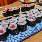 佐ぶ郎 - 鉄火巻とすじこ巻き