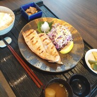 高ようじ みなとみらい - ハラスは2つドーン