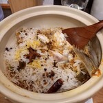 四次元食堂 南インドオステリア - 小鯛が一尾丸ごと入っています。