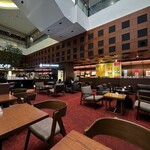 SHARE LOUNGE 梅田 蔦屋書店 - 