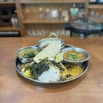 BLOCK HOUSE 水曜カレー - スペシャルカレープレート