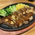 創作和食居酒屋 晴れる屋 -  国産牛のサーロインステーキ