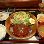 自家製ハンバーグ(200g)ランチ (税込)1,000円 (2024.09.11)