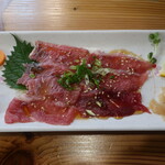 黒潮茶屋 - 黒潮本まぐろ ほほ肉の生レバー風