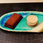 蒼菓 - 焼きたてフィナンシェ　エイジアンレモンのバタークリームサンド