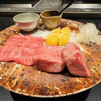 西麻布 焼肉 X - 