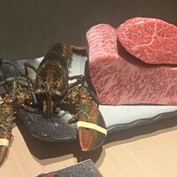 焼肉古今 - 本日の厳選お肉にオマール海老♪