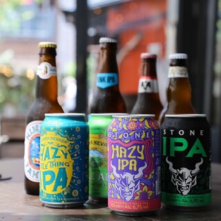 アメリカ輸入のクラフトビールが豊富にございます。