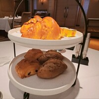 レ セゾン - パン盛り合わせ