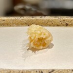 日本橋 蕎ノ字 - 車海老②切り方違い、背開き。また違った食感が楽しめます。