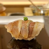 鮨 土方 - 北海道　鰯　握り