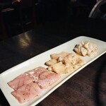 炭火焼肉 焼きしゃぶ にく式 - 