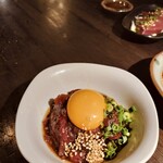 炭火焼肉 焼きしゃぶ にく式 - 