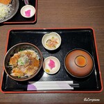 源喜屋 - 白金豚味噌漬け焼き丼