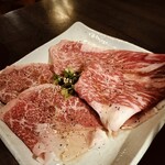 炭火焼肉 焼きしゃぶ にく式 - 