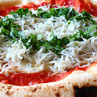 名物＜鎌倉シラス＞を堪能。メディアでも多数紹介されています。