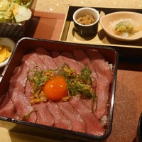 個室和食 肉割烹 吟次郎 品川駅前店 - 