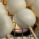 茶房 菊泉 - 自分で焼くお団子のセットドリンク付き（アイスコーヒー）