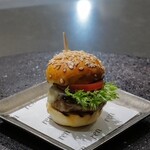 蓮 - アミューズのミニバーガー