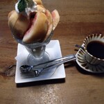 窯右衛門 - 桃パフェ　　雪室珈琲