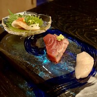 鮨 四 - 