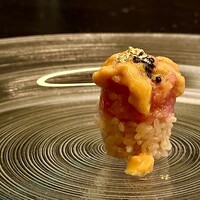 鮨 四 - 